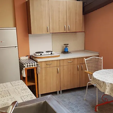 Lis Guest house