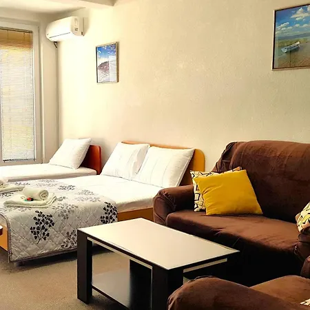 Lis Guest house